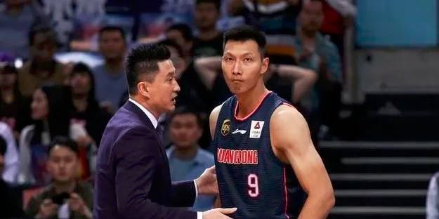 拉特克利夫为首的英力士集团上周已经宣布，以13亿镑的价格收购曼联25%股份，拉特克利夫也将接管曼联的足球业务。